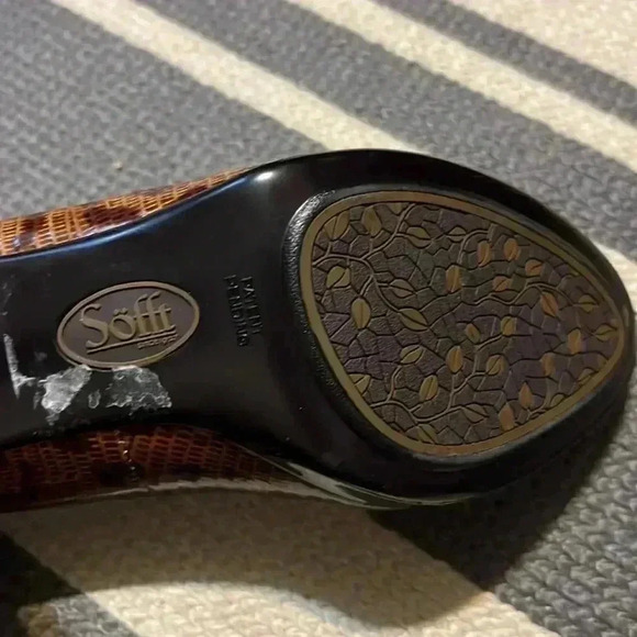 Sofft brand animal print shoes size 6- excell condition - Picture 5 of 6